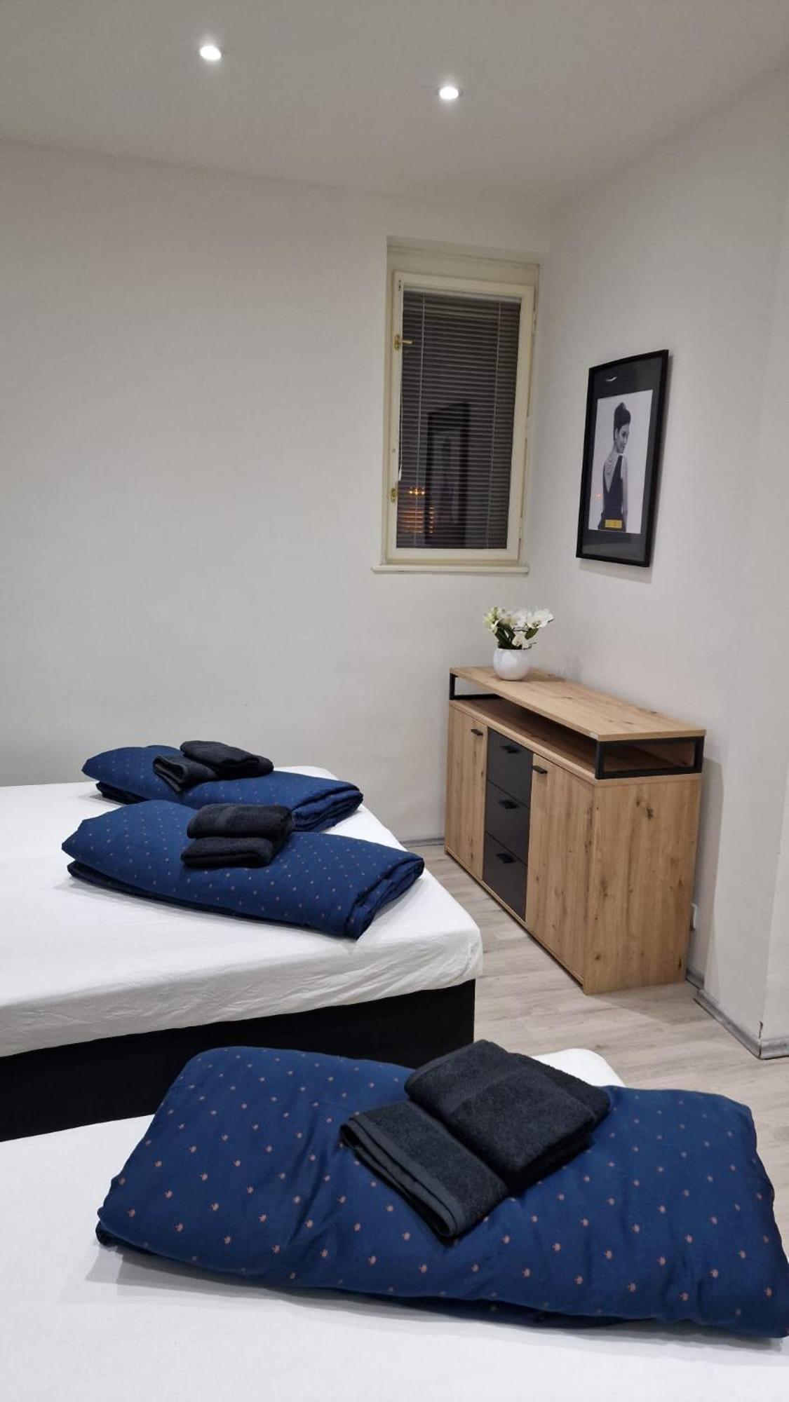 ברטיסלאבה Apartment Flora - Late Check-Out At Noon 12 O Clock For Free מראה חיצוני תמונה